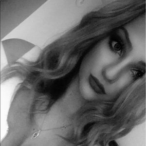 Meet your Posher, Marissa